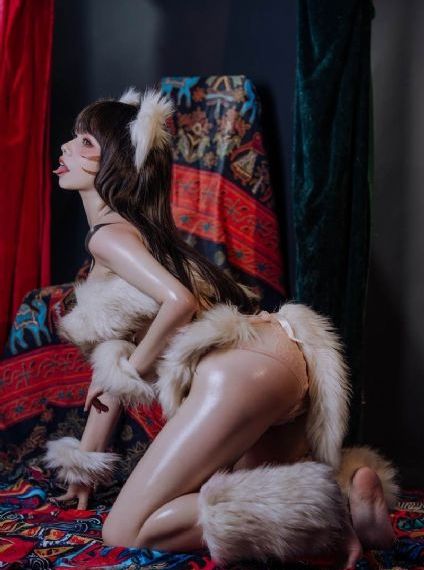 美女在线一区二区_720电影完整版