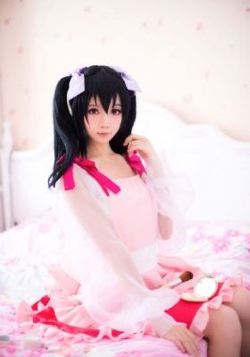 欧美在线啊v_超清高清完整版