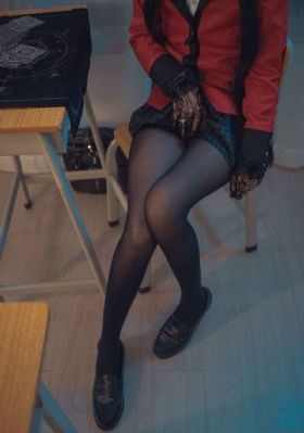 欧美女装代理_BD英语电影完整版在线观看
