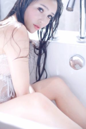 成人国产亚洲综合_韩国在线观看
