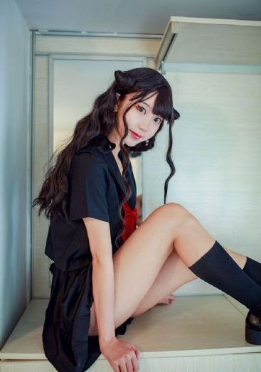 欧美丰满肥白女人_BD神马影院手机在线
