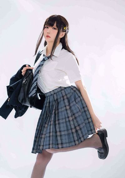 亚洲欧美日韩国模久久精品_BD免费高清观看