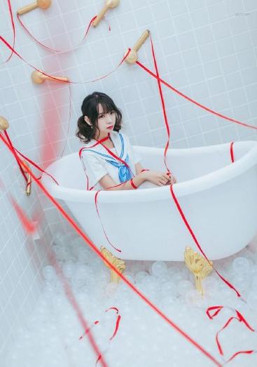 女性全身赤图片_BD韩语在线观看视频