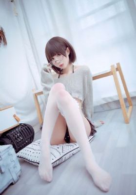 国产高颜值年轻女百合水声清晰_720动漫免费观看