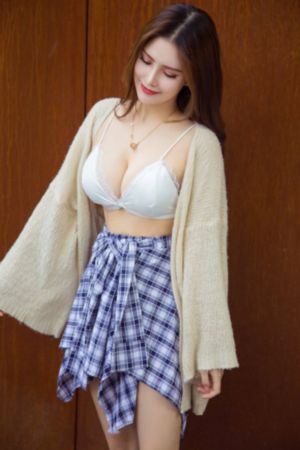 情侣头像欧美黑白_BD韩语电影完整版在线观看